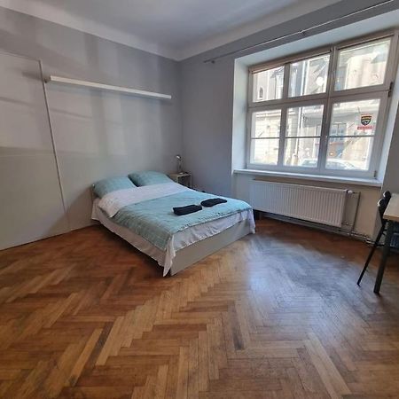 Fantastic Krk - Kr6 Room F Kraków Exteriör bild